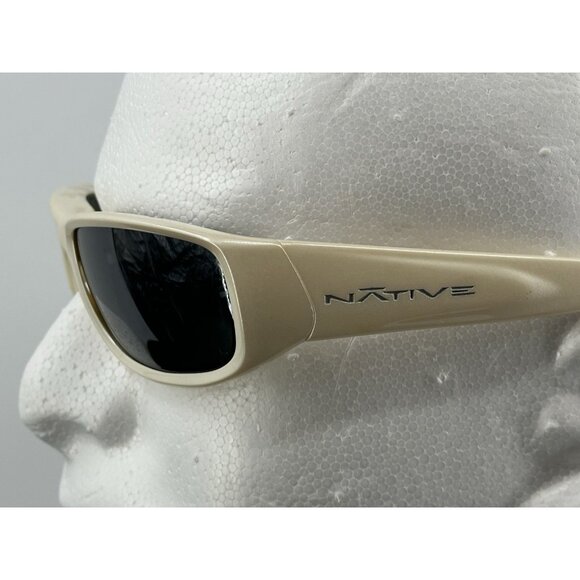 Native Triumph Sunglasses Polarized color Pear Reflex Used See Scratches (C8-09) - Picture 6 of 16